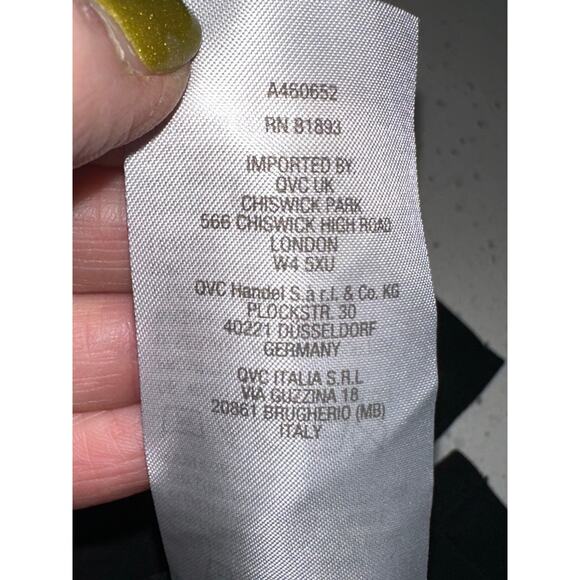 Susan Graver Top Sleeveless Liquid Knit Black L Layering Capsule Minamalist - Picture 4 of 8